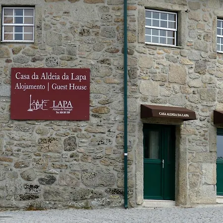 Casa Aldeia Da Lapa 住宿加早餐酒店 Sernancelhe