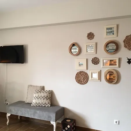 Casa Aldeia Da Lapa Bed and Breakfast 3*