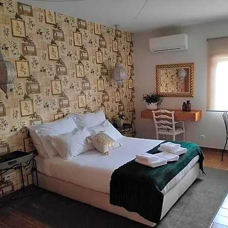 Casa Aldeia Da Lapa 3*