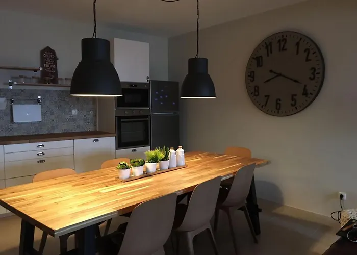 Casa Aldeia Da Lapa Bed & Breakfast 3*